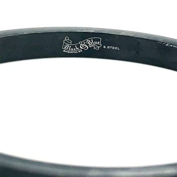 Black & Blue Jewelry & Co. NY Bangle - Picture 3 of 5